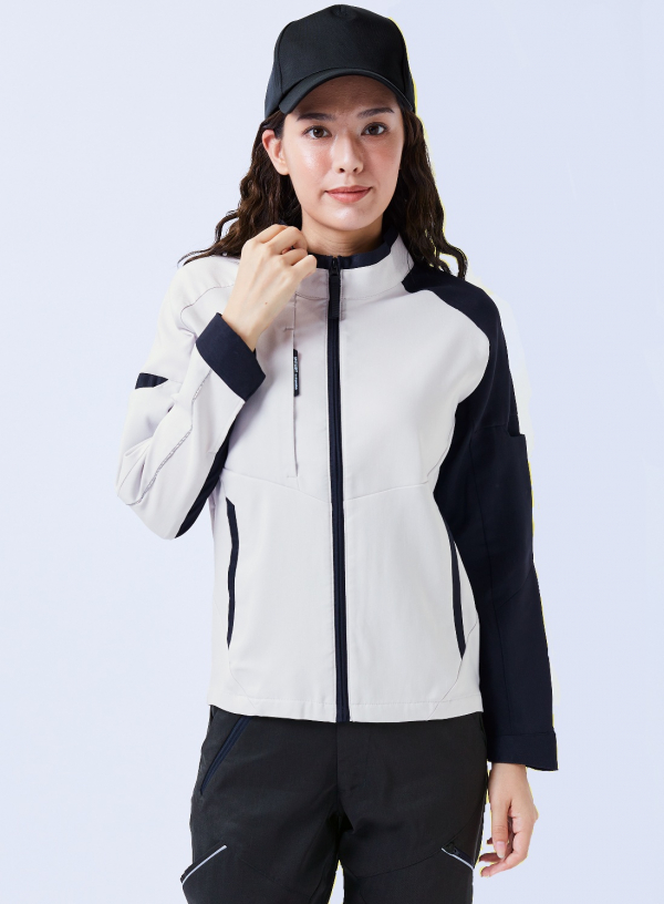 袖が左右非対称の斬新のデザイン！ＳＰＯＴＬＩＧＨＴシリーズ【AW】